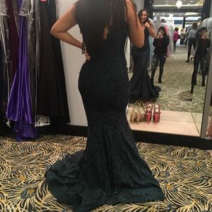 Emerald/Dark Green prom dress